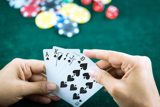 Blackjack Doble Exposición o Juego de Dos Cartas: Reglas y Estrategias